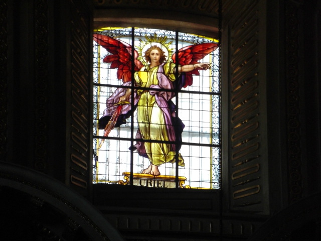 Puebla%20Cathedral%20window.jpg