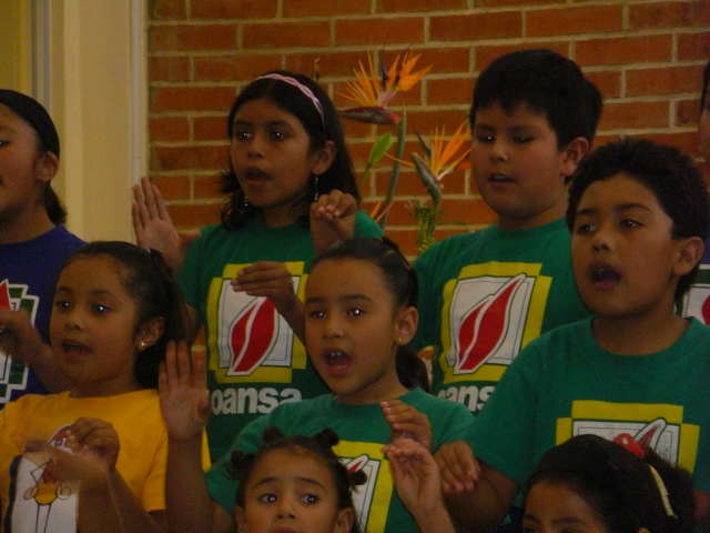 children%20at%20church.jpg.JPG